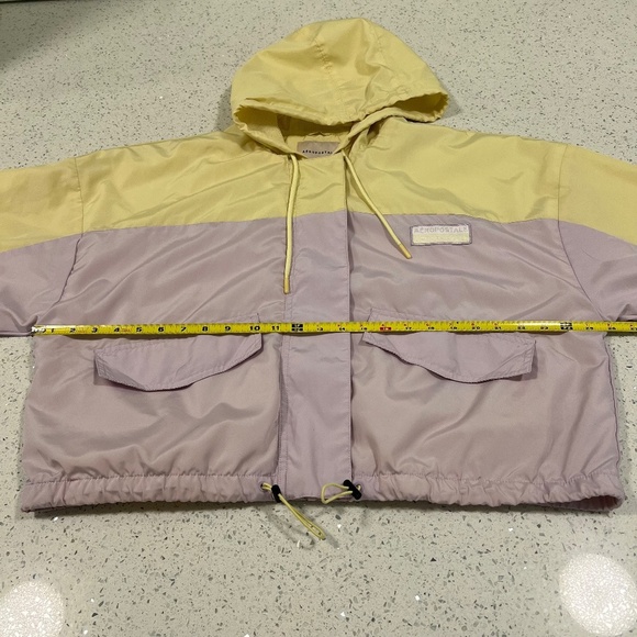 AEROPOSTALE Crop Large Women's Rain or Windbreaker Jacket Light Purple & Yellow - Picture 7 of 9